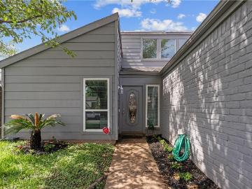 11542 Bellerive Dr, Houston, TX 77072 | MLS #41466