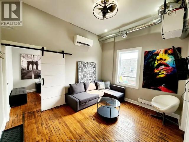 1154 Wyandotte STREET East Unit# 3
