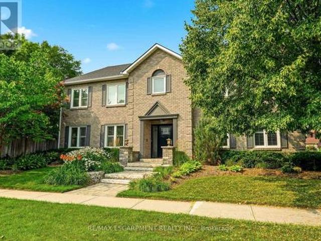 1154 Windrush Drive, Oakville, ON, L6M 1T8 house for sale | Listing ID W13616 | Royal LePage