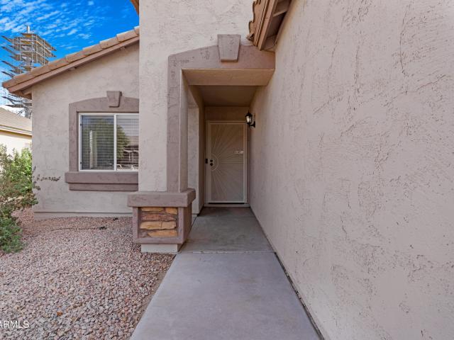 11553 W GREEN Drive