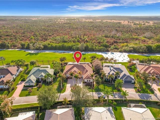 11550 SE Plandome Dr, Hobe Sound, FL