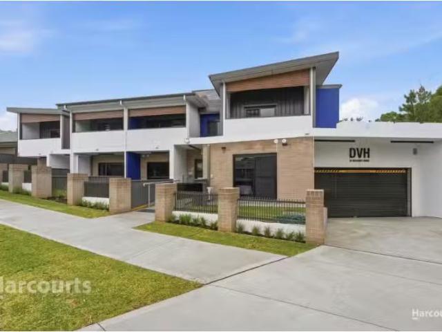 11/55 Mahoney Drive, Campbelltown Apartment for rent Listed b.