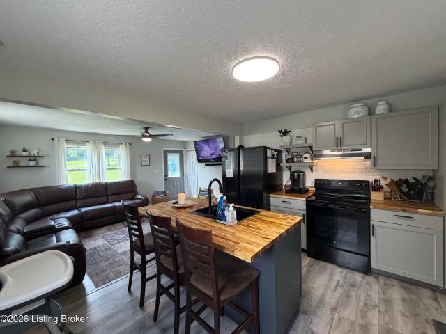 1155 Cherokee Rd