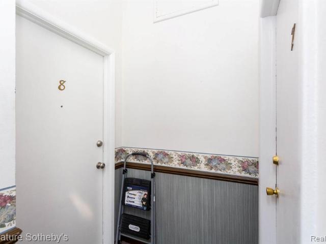 1155 DERBY Road # 8