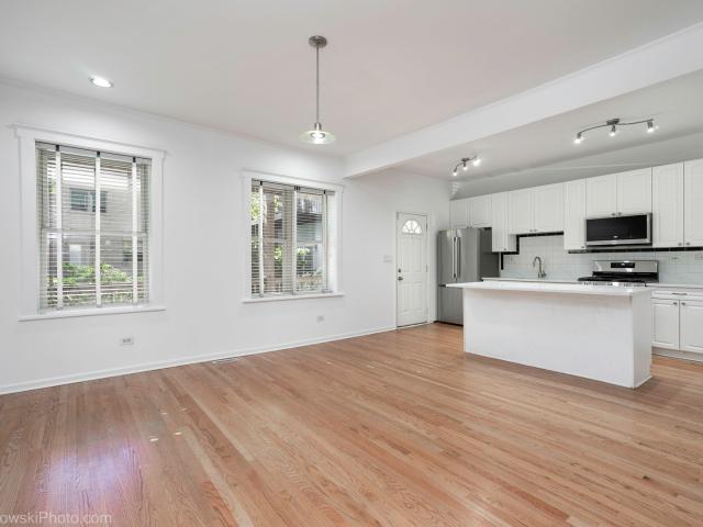 1155 E 61st Street # 1