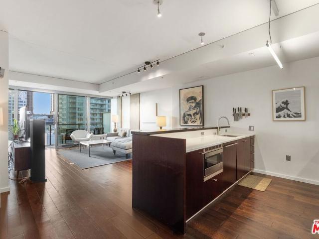 1155 S Grand Avenue 808
