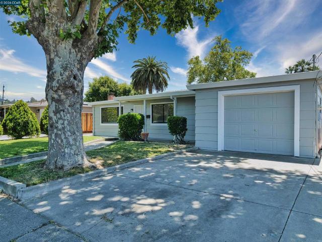 1156 Santa Barbara Dr