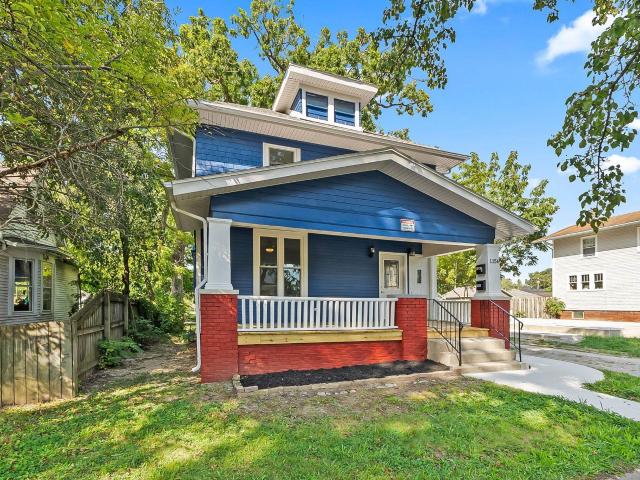 1156 W Packard Avenue