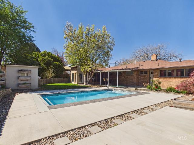 1156 14th Ave
