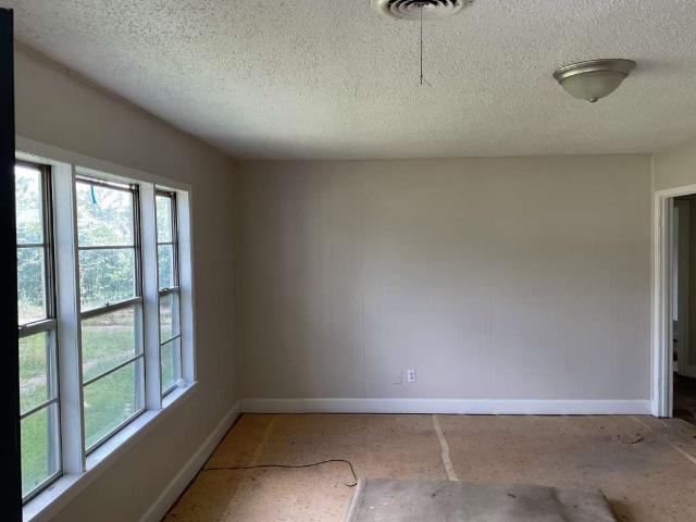 1156 2nd St, Clute, TX 77531 | MLS #67172