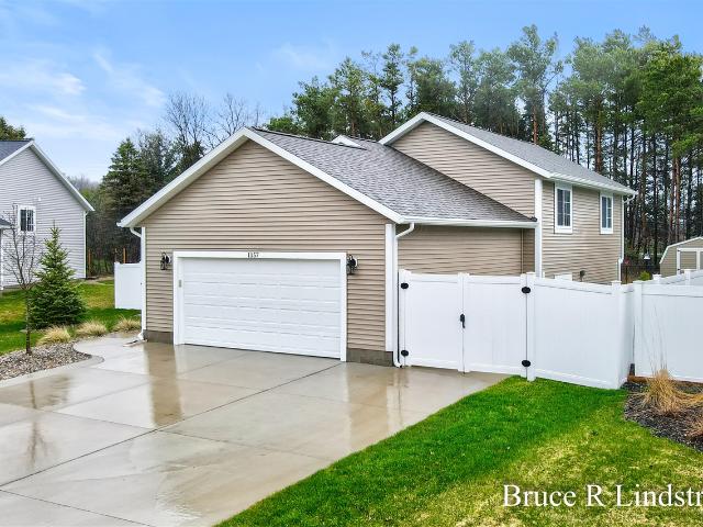1157 Spruce Pointe Drive
