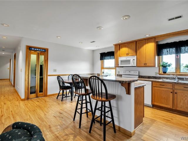 11582 Goetze Lane # 8