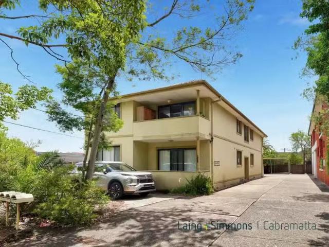 1/158 Pennant Street, North Parramatta Apartment for rent Lis.