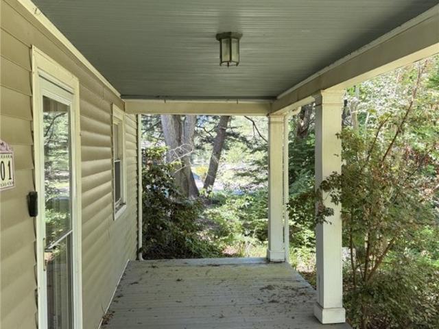 11501 Elmont Road