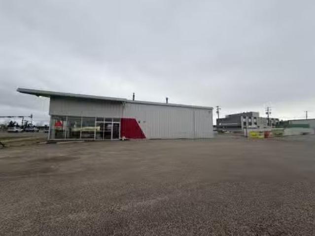11507 100 Street, Grande Prairie, AB, T8V 2N7 commercial for.