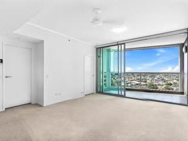 11504/8 Harbour Road, Hamilton, QLD 4007