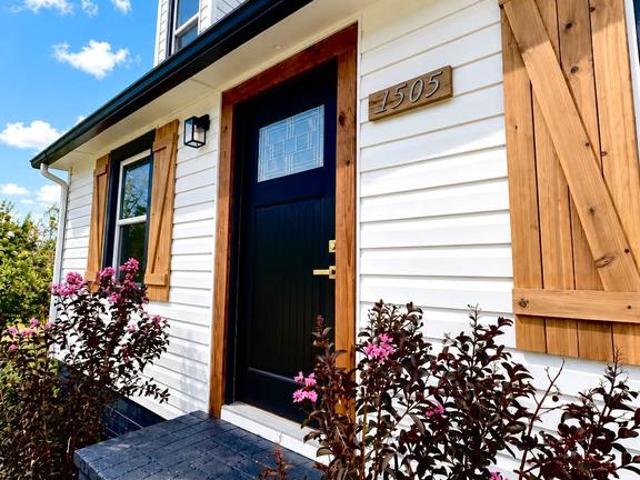 11505 May Lane