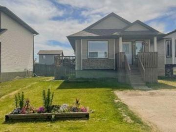 1150 Avenue, Grande Prairie, AB, T8W 0A2 house for sale | Listing ID A2312 | Royal LePage