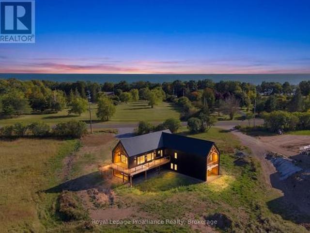 1150 County Road 20, Prince Edward County Hillier Ward, ON, K0K 3L0 house for sale | Listing ID X13846 | Royal LePage