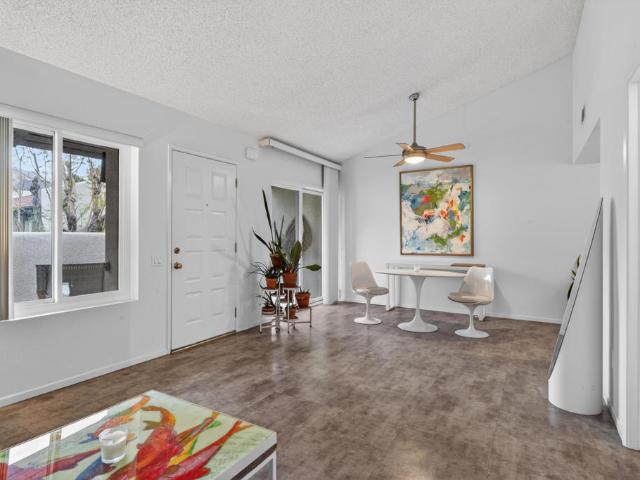 1150 E Amado Road 8c2