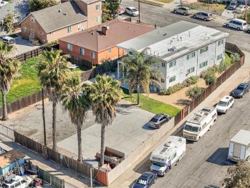 11513 Berendo Ave, Los Angeles, CA 90044 | MLS #SB26090