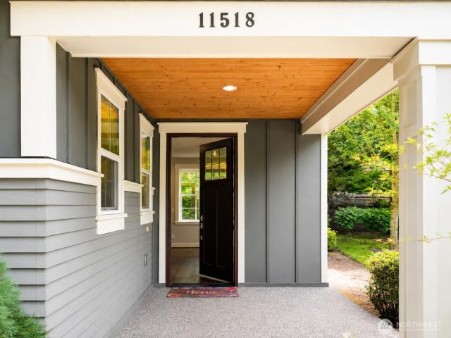 11518 th Court NE