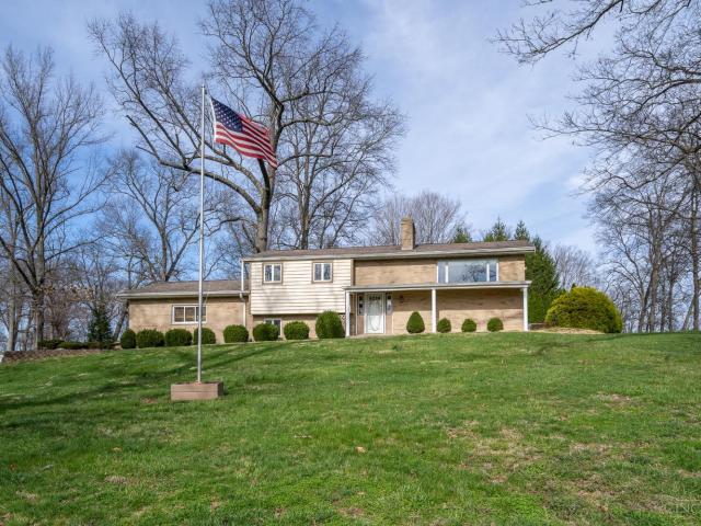 11520 Edgewood Road