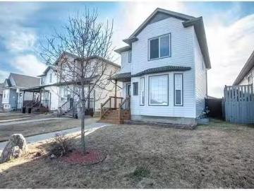 11521 77 Avenue, Grande Prairie, AB, T8W 0A3 house for sale.