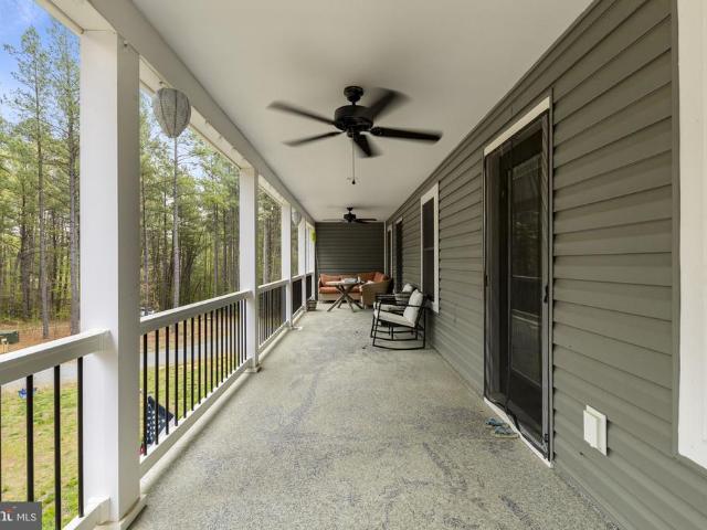 11522 light ln