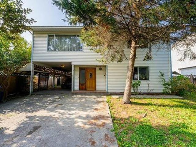 11525 A Street, Surrey, BC, V3V 5A6 house for sale | Listing ID R3174 | Royal LePage