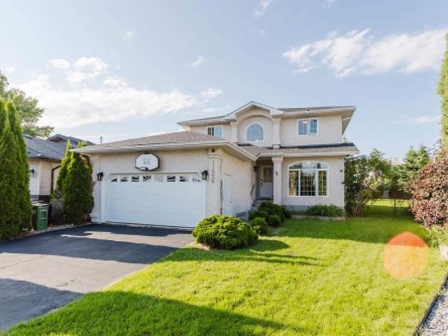 11526 9 Avenue Nw, Edmonton, AB, T6J 6T9 house for sale | Listing ID E4499 | Royal LePage