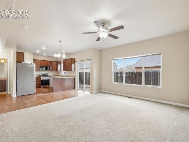 11528 Louvre Point