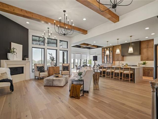 11535 S Sunray Drive