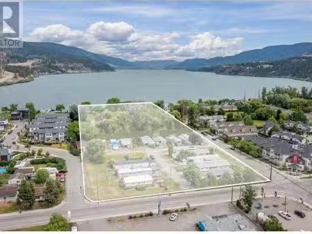 11538 & 11570 Bottom Wood Lake Road, Lake Country, BC, V4V 1X7.