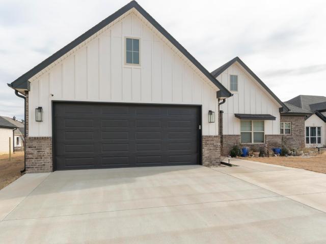 115 Corniche Lane
