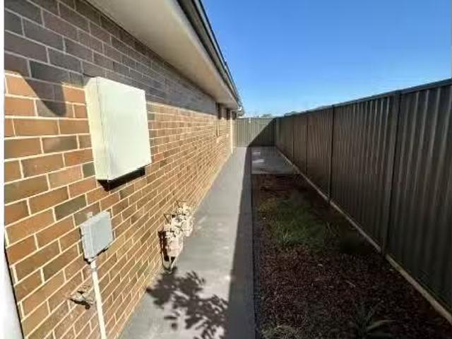 1/15 Cartwright Street, GILLIESTON HEIGHTS Townhouse for rent.