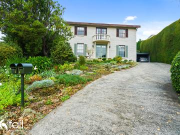 Sandy Bay, Kingston, Kingborough, Clarence, Tasmania, Penguin Island, Cloudy Bay, Kingborough, Tasmania Island