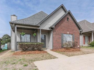 115 Charlton Lane