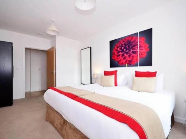 115 Chatham Street, London, SE17