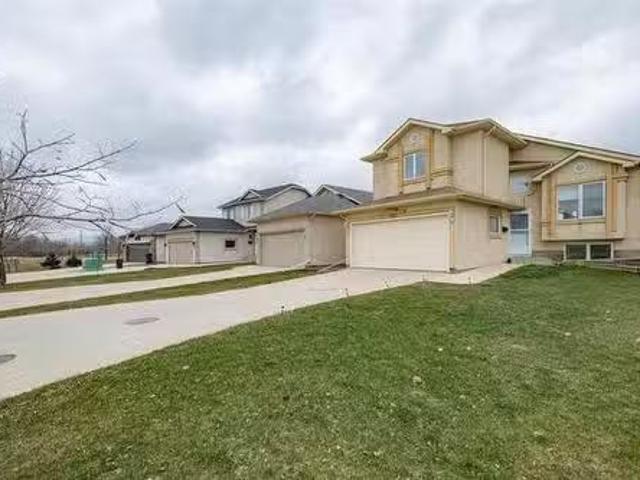 115 Cloverwood Rd, Winnipeg, MB, R3Y 1R6 house for sale Lis.