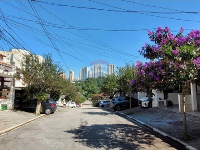 115 Área Útil Casa de Condomínio Alugar, 3 Dormitórios localizado em Jardim Marajoara, São Paulo, São Paulo, 04664020 | Brasil