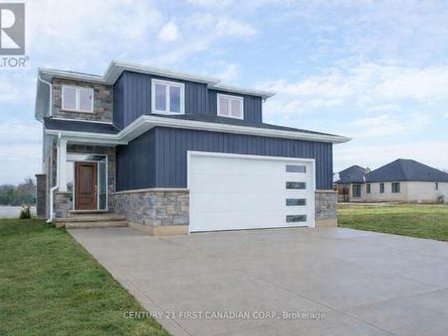 115 Atkinson Street, North Middlesex Ailsa Craig, ON, N0M 1A0 house for sale | Listing ID X13848 | Royal LePage