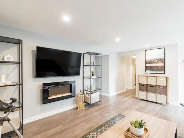 115 Bayview Dr, Barrie, ON L4N 3P3, Canada — LL 115 Bayview Dr Barrie