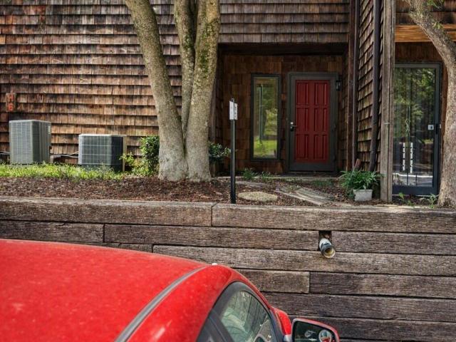 115 Beechnut Street Apt H5