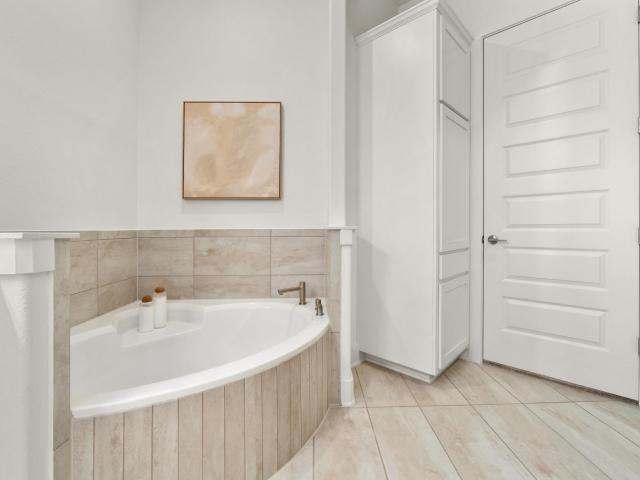 115 Beneteau Dr, Unit 77, Austin, TX 78738 | MLS #9127