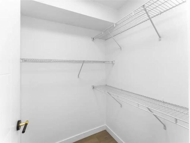 115 Blenheim Ave — 115 Blenheim Ave