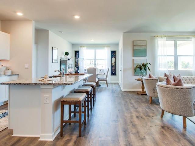 115 buttercup dr