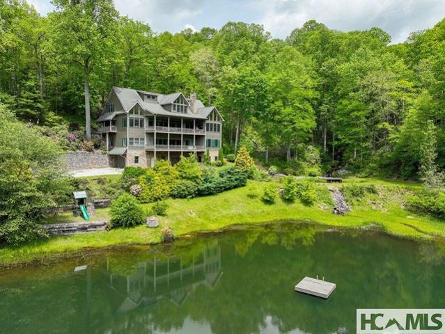 115 Dam Lake Dr, Dillard, GA 30537