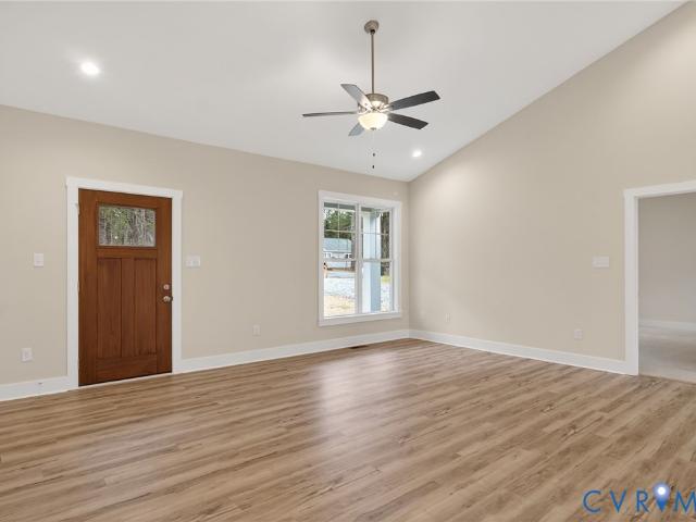 115 E Sunrise Drive