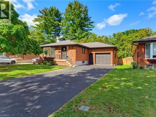 115 Evelyn Street, Brantford, ON, N3R 3H4 house for sale | Listing ID 40863 | Royal LePage